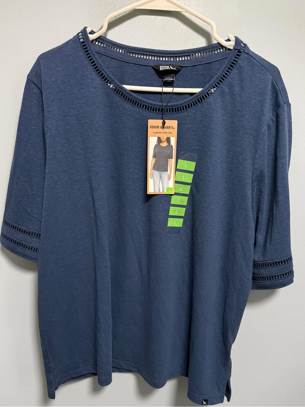 NWT Eddie Bauer Linen Blend Ladder Trim Top Navy Blue Size L